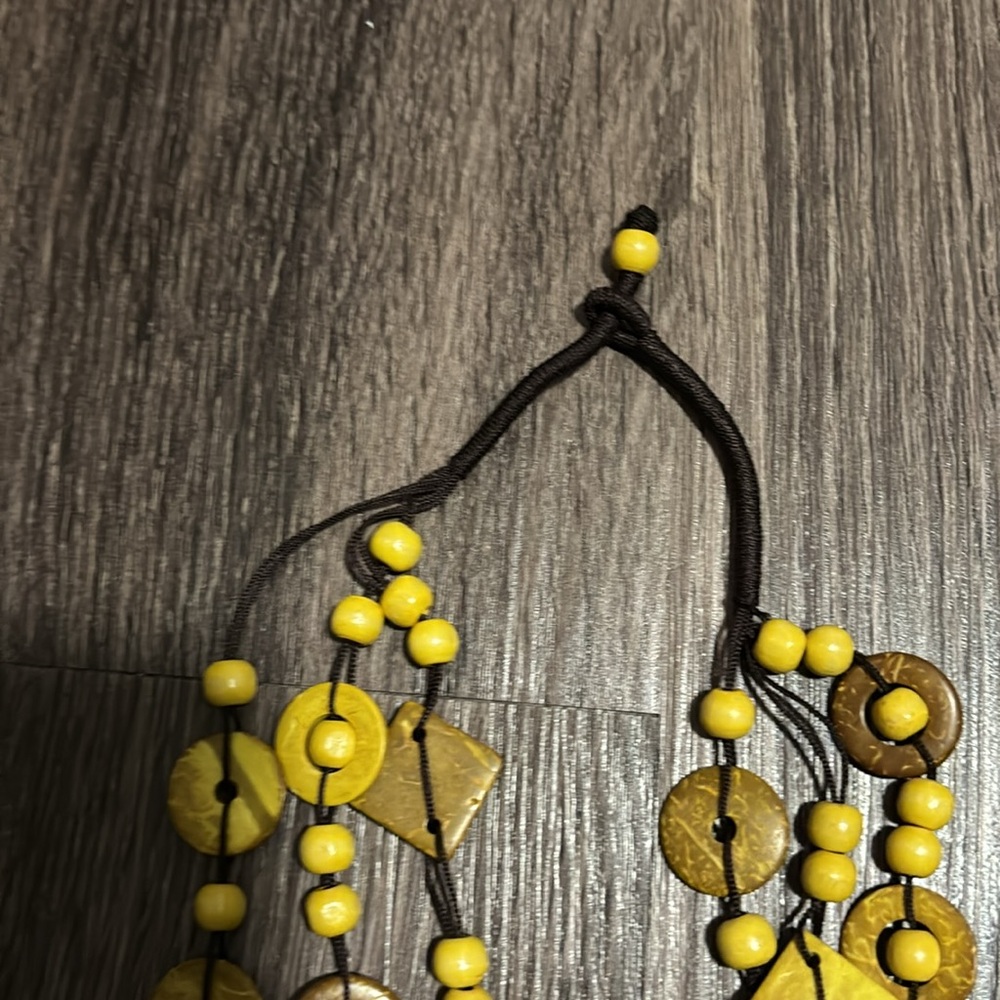 Necklace - Picture 2 of 3